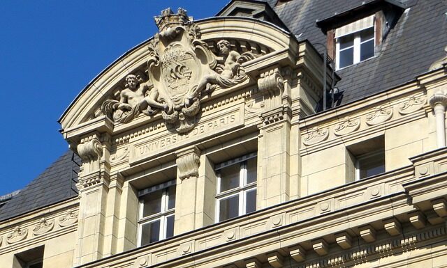 Ile lat musi mieć rektor?