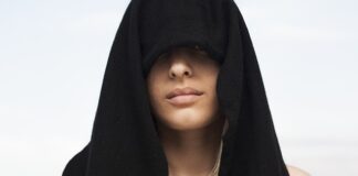 W czym przechowywać srebro aby nie ciemniało?