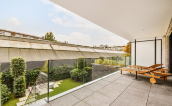 Balustrada szklana na taras