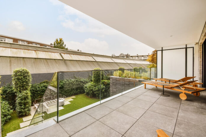 Balustrada szklana na taras